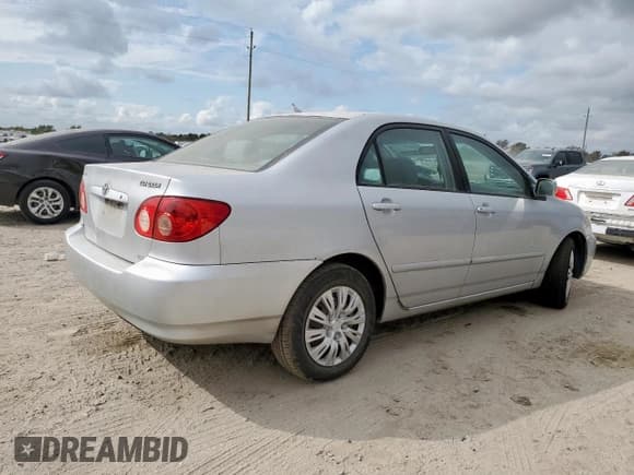 ✅ 2005 Toyota Corolla CE • VIN: 1NXBR32E35Z447328 • Lot: 92802315. Listed on Copart with Not provided. Free auction sales archive from the USA and detailed vehicle history report at DreamBid. Image 3.