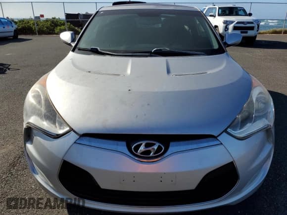 ✅ 2012 Hyundai Veloster w/Gray Int • VIN: KMHTC6AD7CU052825 • Lot: 46370515. Wystawiony na Copart z przebiegiem 113 209 mil. Bezpłatny archiwum sprzedaży aukcyjnych z USA i szczegółowy raport historii pojazdu na DreamBid. Zdjęcie 5.