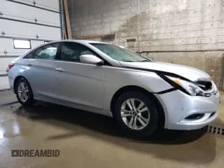 ✅ 2013 Hyundai Sonata GLS • VIN: 5NPEB4AC8DH746544 • Lot: 70664094. Listed on Copart with 82,194 mi. Free auction sales archive from the USA and detailed vehicle history report at DreamBid. Image 4.