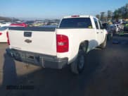 ✅ 2007 Chevrolet Silverado 2500HD 1LT • VIN: 1GCHC23K97F566426 • Lot: 43831242. Wystawiony na IAAI z przebiegiem 249 118 mil. Bezpłatny archiwum sprzedaży aukcyjnych z USA i szczegółowy raport historii pojazdu na DreamBid. Zdjęcie 4.