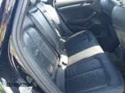 ✅ 2017 Audi A3 Premium • VIN: WAUAUGFF6H1044312 • Лот: 42733096. Опубликован ранее на IAAI с пробегом 102 544 миль. Бесплатный доступ к архиву аукционных продаж из США и подробный отчёт об истории автомобиля на DreamBid. Изображение 8.