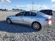 ✅ 2019 Jaguar XE 25t • VIN: SAJAR4FX7KCP48298 • Lot: 90224425. Wystawiony na Copart z przebiegiem 172 946 mil. Bezpłatny archiwum sprzedaży aukcyjnych z USA i szczegółowy raport historii pojazdu na DreamBid. Zdjęcie 2.