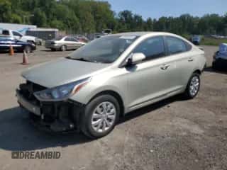 2018 Hyundai Accent SEL z VIN 3KPC24A35JE035021, wystawiony jako Copart lot #70999434 z przebiegiem 17 668 mil mil oraz Szkoda całkowita • Salvage title. Historia ofert i sprzedaży dostępna na DreamBid. Obrazek 1.