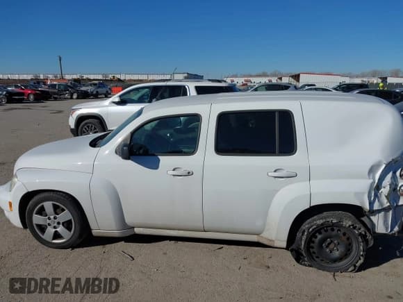 ✅ 2009 Chevrolet HHR LS • VIN: 3GNCA13B59S629151 • Lot: 41374576. Listed on IAAI with 190,047 mi. Free auction sales archive from the USA and detailed vehicle history report at DreamBid. Image 14.