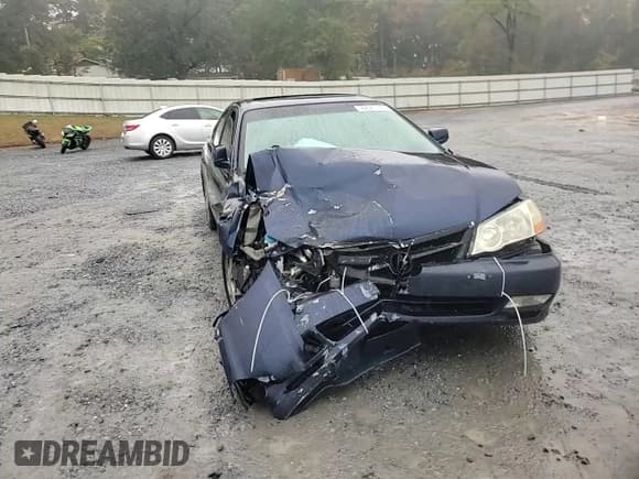 ✅ 2003 Acura TL • VIN: 19UUA56633A010853 • Lot: 90621745. Listed on Copart with 180,131 mi. Free auction sales archive from the USA and detailed vehicle history report at DreamBid. Image 13.