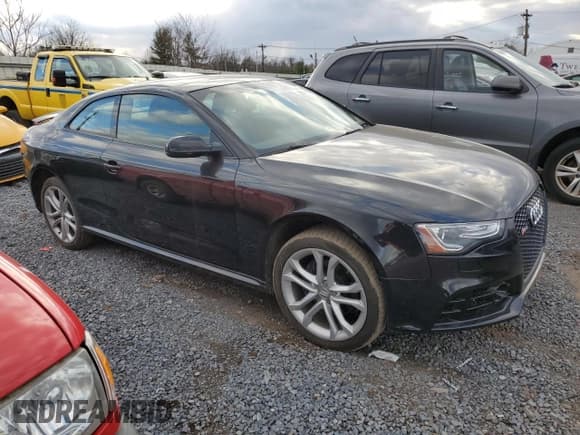 ✅ 2015 Audi RS 5 • VIN: WUAC6AFR5FA901118 • Lot: 82607914. Listed on Copart with 78,201 mi. Free auction sales archive from the USA and detailed vehicle history report at DreamBid. Image 4.