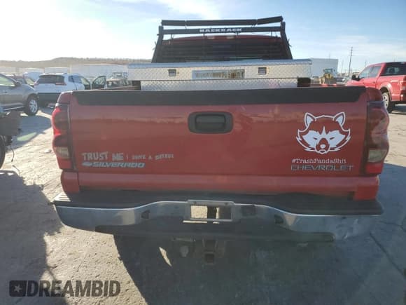 ✅ 2003 Chevrolet Silverado 1500 LS • VIN: 2GCEK19T431198058 • Лот: 81641764. Опубликован ранее на Copart с пробегом 300 729 миль. Бесплатный доступ к архиву аукционных продаж из США и подробный отчёт об истории автомобиля на DreamBid. Изображение 6.