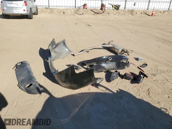 ✅ 2020 Alfa Romeo Giulia • VIN: ZARFAMAN1L7636713 • Lot: 85587025. Wystawiony na Copart z przebiegiem 69 904 mil. Bezpłatny archiwum sprzedaży aukcyjnych z USA i szczegółowy raport historii pojazdu na DreamBid. Zdjęcie 12.