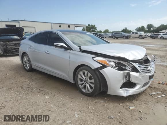 ✅ 2014 Hyundai Azera • VIN: KMHFG4JG7EA419579 • Lot: 68724675. Listed on Copart with 85,911 mi. Free auction sales archive from the USA and detailed vehicle history report at DreamBid. Image 4.