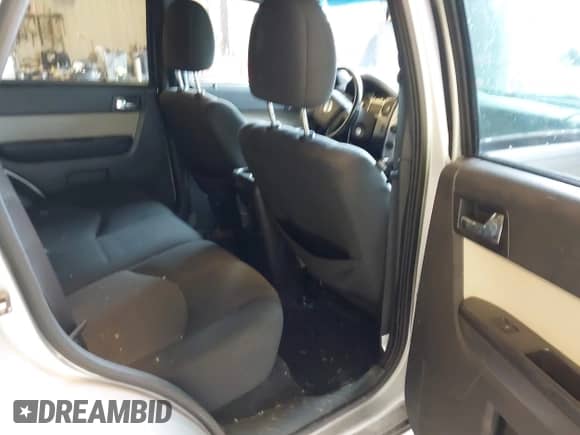 2010 Mercury Mariner with VIN 4M2CN9BG8AKJ08430, listed as a IAAI auction lot 42550706 with 169,069 mi miles and . Bid and sale history available at DreamBid. Image 8.