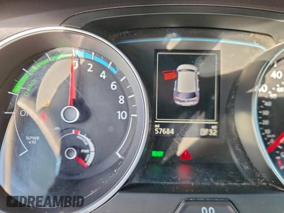 ✅ 2015 Volkswagen Golf SEL Premium • VIN: WVWPP7AU6FW903716 • Lot: 93466185. Wystawiony na Copart z przebiegiem 57 684 mil. Bezpłatny archiwum sprzedaży aukcyjnych z USA i szczegółowy raport historii pojazdu na DreamBid. Zdjęcie 9.