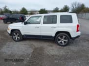 ✅ 2016 Jeep Patriot High Altitude • VIN: 1C4NJRFB1GD534983 • Lot: 43884048. Wystawiony na IAAI z przebiegiem 123 151 mil. Bezpłatny archiwum sprzedaży aukcyjnych z USA i szczegółowy raport historii pojazdu na DreamBid. Zdjęcie 3.