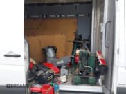 ✅ 2014 Mercedes-Benz Sprinter • VIN: WD3PE8DE1E5899704 • Lot: 42118254. Wystawiony na IAAI z przebiegiem 251 170 mil. Bezpłatny archiwum sprzedaży aukcyjnych z USA i szczegółowy raport historii pojazdu na DreamBid. Zdjęcie 8.