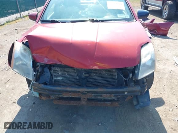 ✅ 2010 Nissan Sentra 2.0 • VIN: 3N1AB6AP6AL664775 • Lot: 42793508. Wystawiony na IAAI z przebiegiem 197 894 mil. Bezpłatny archiwum sprzedaży aukcyjnych z USA i szczegółowy raport historii pojazdu na DreamBid. Zdjęcie 6.