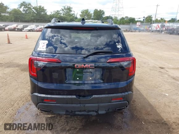 ✅ 2021 GMC Acadia SLE • VIN: 1GKKNKLS7MZ209793 • Lot: 42975388. Listed on IAAI with 85,017 mi. Free auction sales archive from the USA and detailed vehicle history report at DreamBid. Image 17.