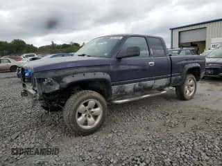 1999 Dodge 1500 с VIN 3B7HF13Z7XG198342, выставлен на аукционе Copart как лот 69011885 с пробегом Не указан миль и Списание • Salvage title. История ставок и продаж доступна на DreamBid. Изображение 1.