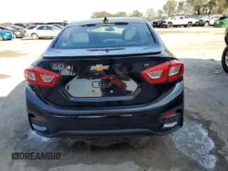 ✅ 2017 Chevrolet Cruze LT • VIN: 1G1BE5SM1H7144711 • Lot: 68212812. Wystawiony na Copart z przebiegiem 60 711 mil mil. Skorzystaj z bezpłatnego archiwum sprzedaży aukcyjnych z USA i zobacz szczegółowy raport historii pojazdu na DreamBid. Zdjęcie 6.