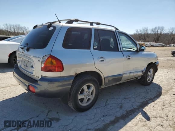 ✅ 2004 Hyundai Santa Fe GLS • VIN: KM8SC73D64U841578 • Lot: 49629885. Listed on Copart with 152,467 mi. Free auction sales archive from the USA and detailed vehicle history report at DreamBid. Image 3.