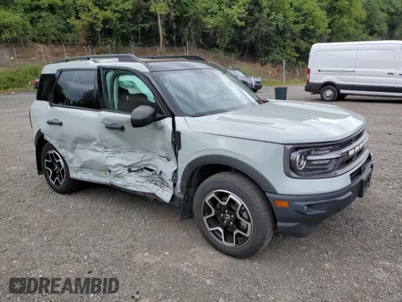 ✅ 2021 Ford Bronco Sport Big Bend • VIN: 3FMCR9B62MRA52773 • Lot: 70491095. Listed on Copart with 31,405 mi. Free auction sales archive from the USA and detailed vehicle history report at DreamBid. Image 4.