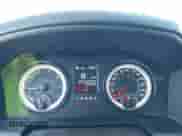 2024 Ram 1500 SLT z VIN 1C6RR7GG4RS129537, wystawiony jako IAAI lot #43035208 z przebiegiem 29 150 mil mil oraz . Historia ofert i sprzedaży dostępna na DreamBid. Obrazek 7.