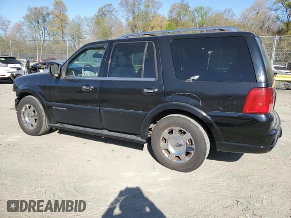 ✅ 2005 Lincoln Navigator Luxury • VIN: 5LMFU28585LJ01750 • Lot: 53298165. Listed on Copart with 162,227 mi. Free auction sales archive from the USA and detailed vehicle history report at DreamBid. Image 2.