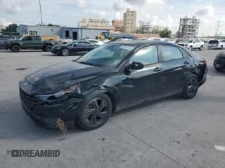 ✅ 2022 Hyundai Elantra Blue • VIN: KMHLM4AJ1NU031317 • Lot: 62342795. Listed on Copart with 101,286 mi. Free auction sales archive from the USA and detailed vehicle history report at DreamBid. Image 1.