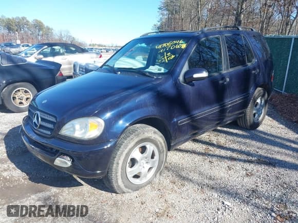 ✅ 2004 Mercedes-Benz M 350 • VIN: 4JGAB57E74A468252 • Lot: 41706046. Listed on IAAI with 126,119 mi. Free auction sales archive from the USA and detailed vehicle history report at DreamBid. Image 2.