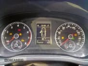 ✅ 2013 Volkswagen Passat SE • VIN: 1VWBH7A3XDC109974 • Лот: 71859515. Опубликован ранее на Copart с пробегом 153 723 миль. Бесплатный доступ к архиву аукционных продаж из США и подробный отчёт об истории автомобиля на DreamBid. Изображение 9.