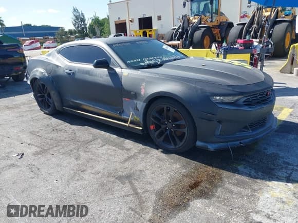 ✅ 2019 Chevrolet Camaro 1LT • VIN: 1G1FA1RX6K0140689 • Лот: 42869889. Опубликован ранее на IAAI с пробегом 65 002 миль. Бесплатный доступ к архиву аукционных продаж из США и подробный отчёт об истории автомобиля на DreamBid. Изображение 1.