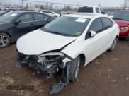✅ 2017 Toyota Corolla LE Eco • VIN: 5YFBPRHE9HP633199 • Lot: 41630366. Wystawiony na IAAI z przebiegiem 77 165 mil. Bezpłatny archiwum sprzedaży aukcyjnych z USA i szczegółowy raport historii pojazdu na DreamBid. Zdjęcie 6.