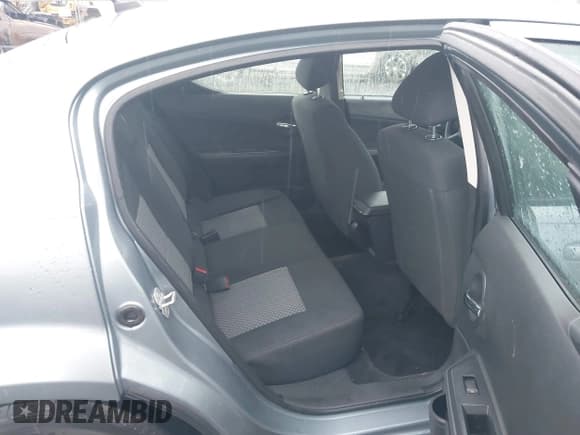 ✅ 2009 Dodge Avenger SE • VIN: 1B3LC46B39N562125 • Lot: 41233245. Wystawiony na IAAI z przebiegiem 72 835 mil. Bezpłatny archiwum sprzedaży aukcyjnych z USA i szczegółowy raport historii pojazdu na DreamBid. Zdjęcie 8.