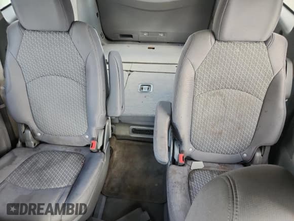 ✅ 2011 Chevrolet Traverse 1LT • VIN: 1GNKRGED4BJ204565 • Lot: 91903135. Wystawiony na Copart z przebiegiem 147 338 mil. Bezpłatny archiwum sprzedaży aukcyjnych z USA i szczegółowy raport historii pojazdu na DreamBid. Zdjęcie 10.