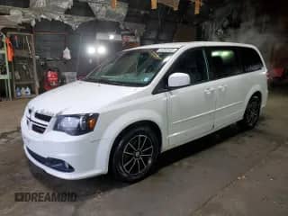 2016 Dodge Grand Caravan R/T z VIN 2C4RDGEGXGR354926, wystawiony jako Copart lot #84049485 z przebiegiem 260 376 mil mil oraz Czysty tytuł • Clean title. Historia ofert i sprzedaży dostępna na DreamBid. Obrazek 1.