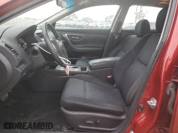 ✅ 2016 Nissan Altima SR • VIN: 1N4AL3AP8GC112570 • Lot: 82447395. Listed on Copart with 86,708 mi. Free auction sales archive from the USA and detailed vehicle history report at DreamBid. Image 7.