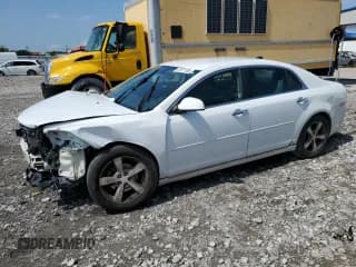 ✅ 2012 Chevrolet Malibu 1LT • VIN: 1G1ZC5E07CF202168 • Лот: 67871105. Опубликован ранее на Copart с пробегом 194 475 миль. Бесплатный доступ к архиву аукционных продаж из США и подробный отчёт об истории автомобиля на DreamBid. Изображение 1.