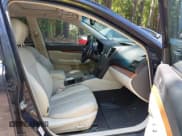 ✅ 2013 Subaru Outback Limited • VIN: 4S4BRCKC0D3251043 • Lot: 42562400. Listed on IAAI with 265,520 mi. Free auction sales archive from the USA and detailed vehicle history report at DreamBid. Image 5.