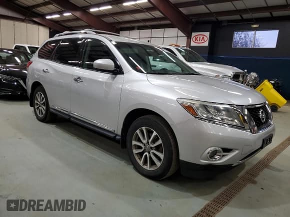 ✅ 2013 Nissan Pathfinder SL • VIN: 5N1AR2MM2DC683550 • Lot: 91851955. Listed on Copart with 172,520 mi. Free auction sales archive from the USA and detailed vehicle history report at DreamBid. Image 4.