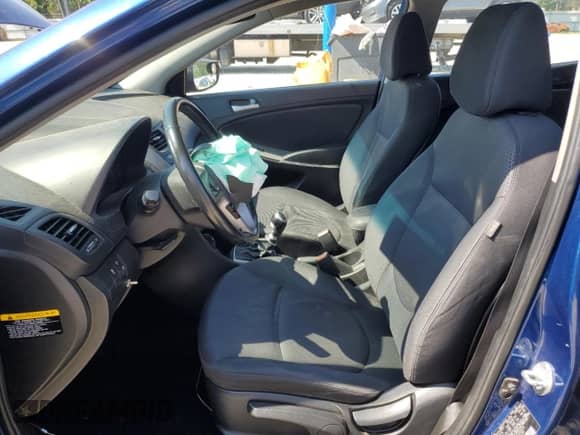 ✅ 2015 Hyundai Accent Sport • VIN: KMHCU5AE4FU203978 • Лот: 61745315. Опубликован ранее на Copart с пробегом 103 397 миль. Бесплатный доступ к архиву аукционных продаж из США и подробный отчёт об истории автомобиля на DreamBid. Изображение 7.