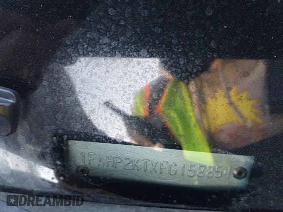 ✅ 2015 Ford Taurus SHO • VIN: 1FAHP2KTXFG158854 • Lot: 43689890. Listed on IAAI with 106,819 mi. Free auction sales archive from the USA and detailed vehicle history report at DreamBid. Image 9.