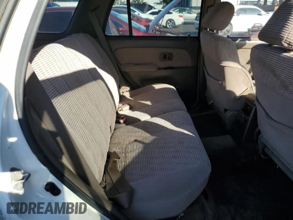 ✅ 1997 Toyota 4Runner SR5 • VIN: JT3GN86R3V0050052 • Лот: 85309615. Опубликован ранее на Copart с пробегом 225 300 миль. Бесплатный доступ к архиву аукционных продаж из США и подробный отчёт об истории автомобиля на DreamBid. Изображение 11.