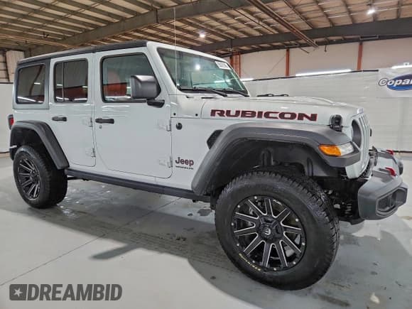 ✅ 2023 Jeep Wrangler Rubicon • VIN: 1C4HJXFG7PW560702 • Lot: 95872145. Wystawiony na Copart z przebiegiem 33 860 mil. Bezpłatny archiwum sprzedaży aukcyjnych z USA i szczegółowy raport historii pojazdu na DreamBid. Zdjęcie 4.