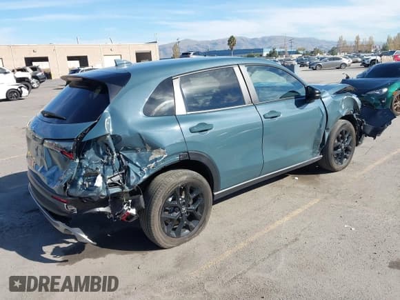 ✅ 2024 Honda HR-V Sport • VIN: 3CZRZ1H57RM745447 • Lot: 43635544. Listed on IAAI with 15,884 mi. Free auction sales archive from the USA and detailed vehicle history report at DreamBid. Image 4.