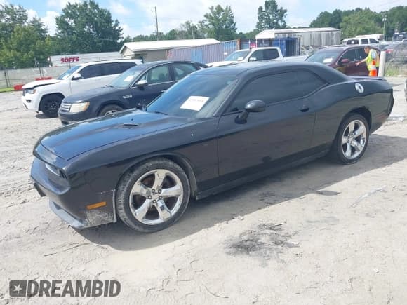 ✅ 2014 Dodge Challenger Rallye Redline • VIN: 2C3CDYAG4EH141043 • Lot: 42992058. Wystawiony na IAAI z przebiegiem 165 757 mil. Bezpłatny archiwum sprzedaży aukcyjnych z USA i szczegółowy raport historii pojazdu na DreamBid. Zdjęcie 2.