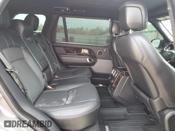✅ 2018 Land Rover Range Rover • VIN: SALGS5RE9JA383817 • Lot: 39377494. Listed on Copart with 55,601 mi. Free auction sales archive from the USA and detailed vehicle history report at DreamBid. Image 11.