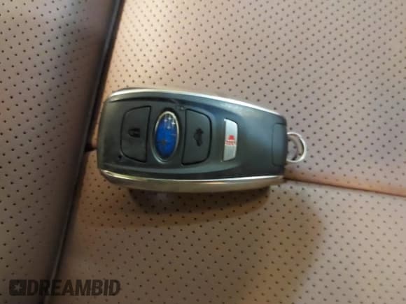 ✅ 2024 Subaru Ascent Touring • VIN: 4S4WMAWD2R3441876 • Lot: 41129033. Listed on IAAI with 3,362 mi. Free auction sales archive from the USA and detailed vehicle history report at DreamBid. Image 11.