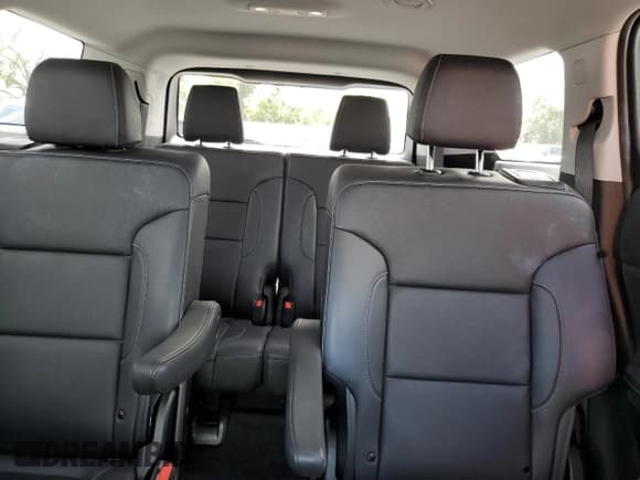 ✅ 2023 GMC Acadia SLT • VIN: 1GKKNML47PZ166428 • Lot: 85328775. Wystawiony na Copart z przebiegiem 22 592 mil. Bezpłatny archiwum sprzedaży aukcyjnych z USA i szczegółowy raport historii pojazdu na DreamBid. Zdjęcie 10.