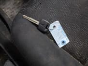 ✅ 2009 Pontiac Vibe 1SA • VIN: 5Y2SP67899Z439273 • Lot: 42985735. Listed on IAAI with 196,076 mi. Free auction sales archive from the USA and detailed vehicle history report at DreamBid. Image 11.