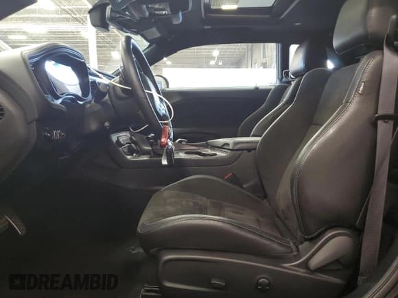 ✅ 2023 Dodge Challenger GT • VIN: 2C3CDZKG6PH550359 • Лот: 82713835. Опубликован ранее на Copart с пробегом 36 876 миль. Бесплатный доступ к архиву аукционных продаж из США и подробный отчёт об истории автомобиля на DreamBid. Изображение 7.