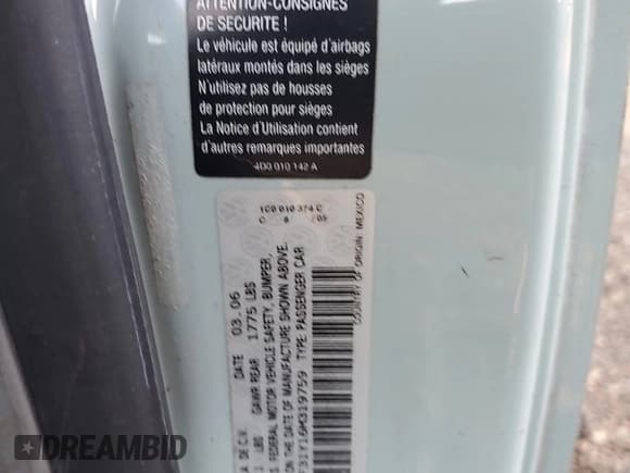 ✅ 2006 Volkswagen Beetle • VIN: 3VWRF31Y16M319759 • Lot: 90759135. Wystawiony na Copart z przebiegiem 124 158 mil. Bezpłatny archiwum sprzedaży aukcyjnych z USA i szczegółowy raport historii pojazdu na DreamBid. Zdjęcie 12.