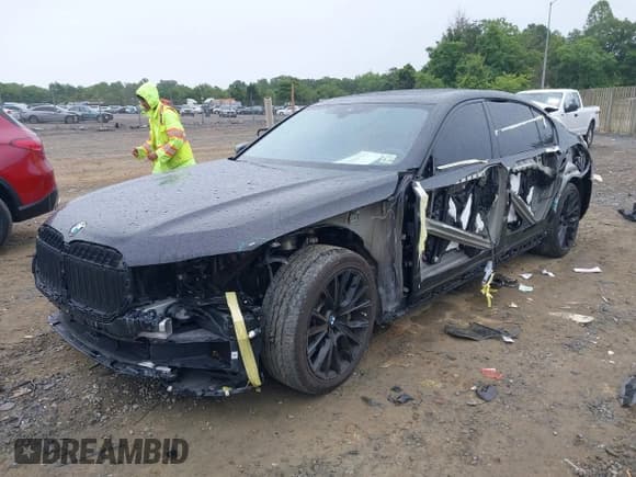 ✅ 2022 BMW 7 Series 740i • VIN: WBA7T2C06NCH07316 • Лот: 42356123. Опубликован ранее на IAAI с пробегом 46 216 миль. Бесплатный доступ к архиву аукционных продаж из США и подробный отчёт об истории автомобиля на DreamBid. Изображение 2.